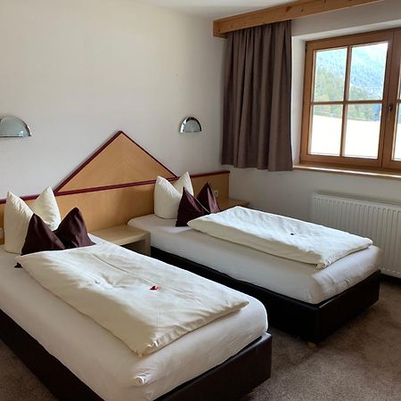 Pension Strolz Sankt Anton am Arlberg Ngoại thất bức ảnh