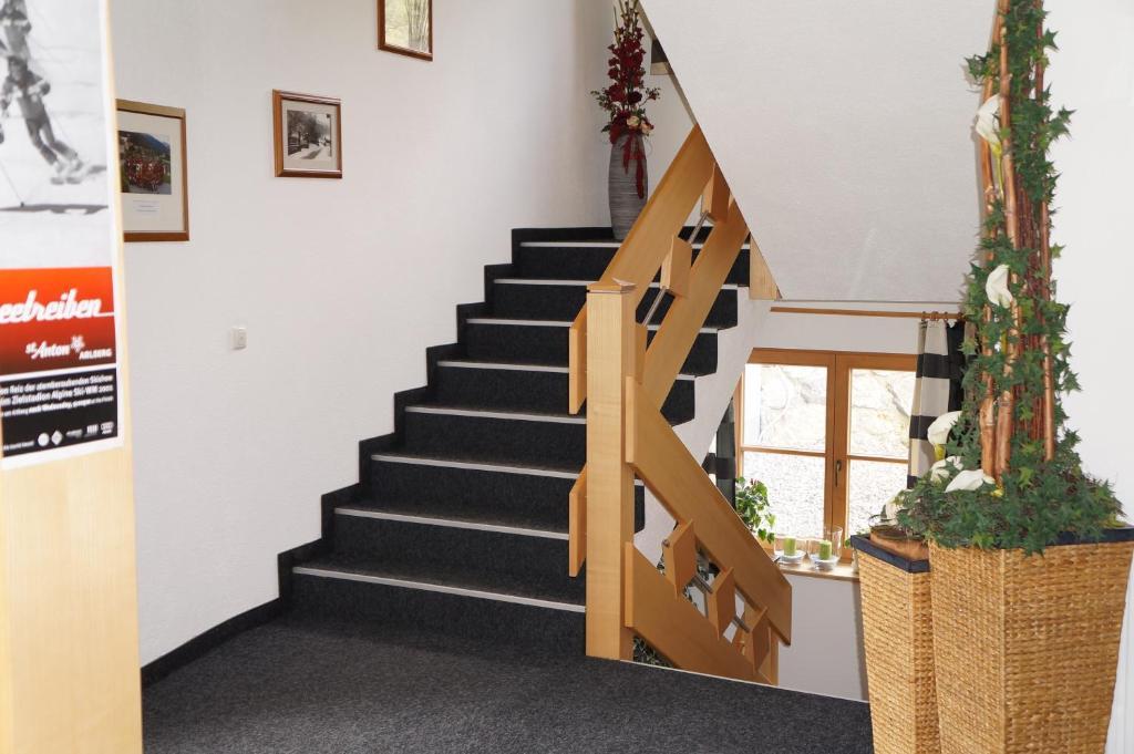 Pension Strolz Sankt Anton am Arlberg Ngoại thất bức ảnh