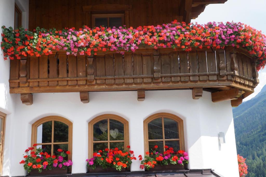 Pension Strolz Sankt Anton am Arlberg Ngoại thất bức ảnh